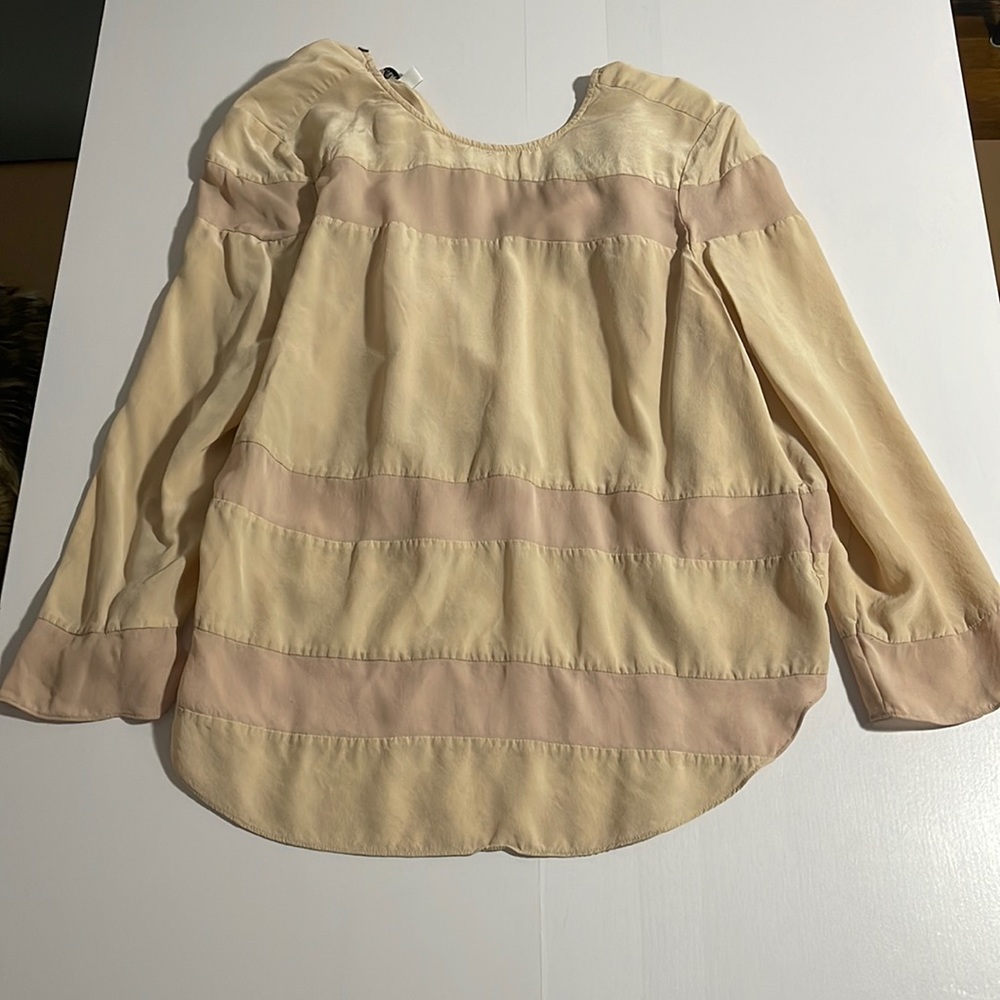 Elizabeth and James Beige Silk Blouse- Size Small